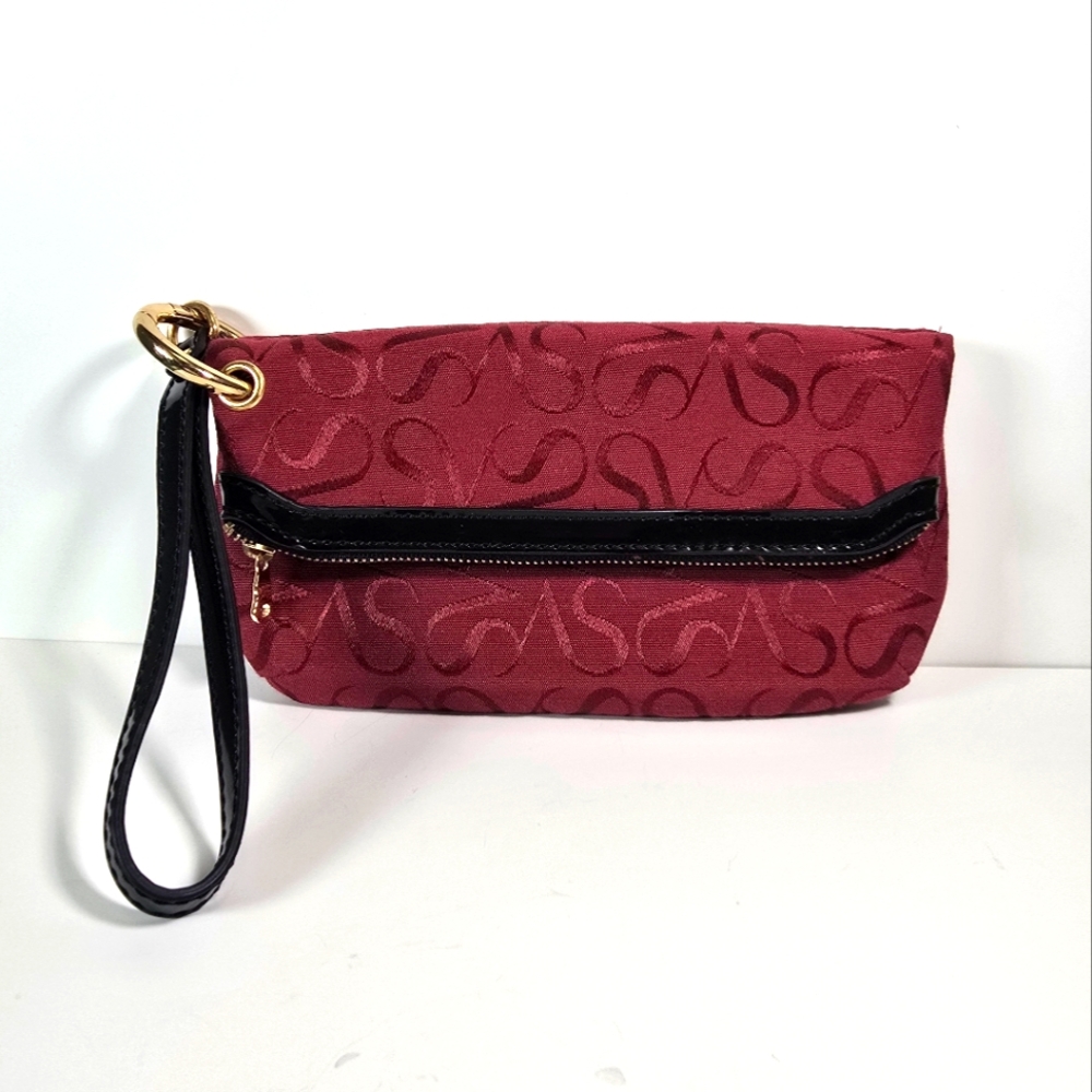 Simply Vera Wang Magnetic Fold-over Wristlet/Wallet Clutch Deep Red Wine Color